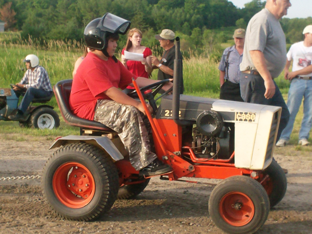 Tractor Race