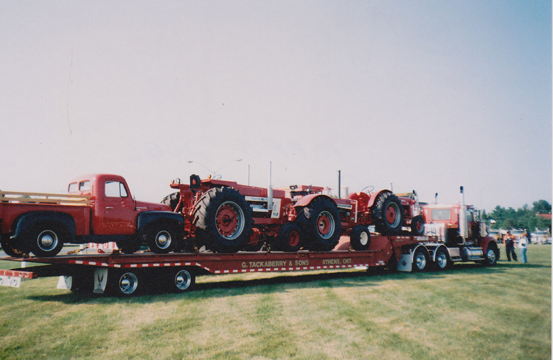 International Truck & Tractors